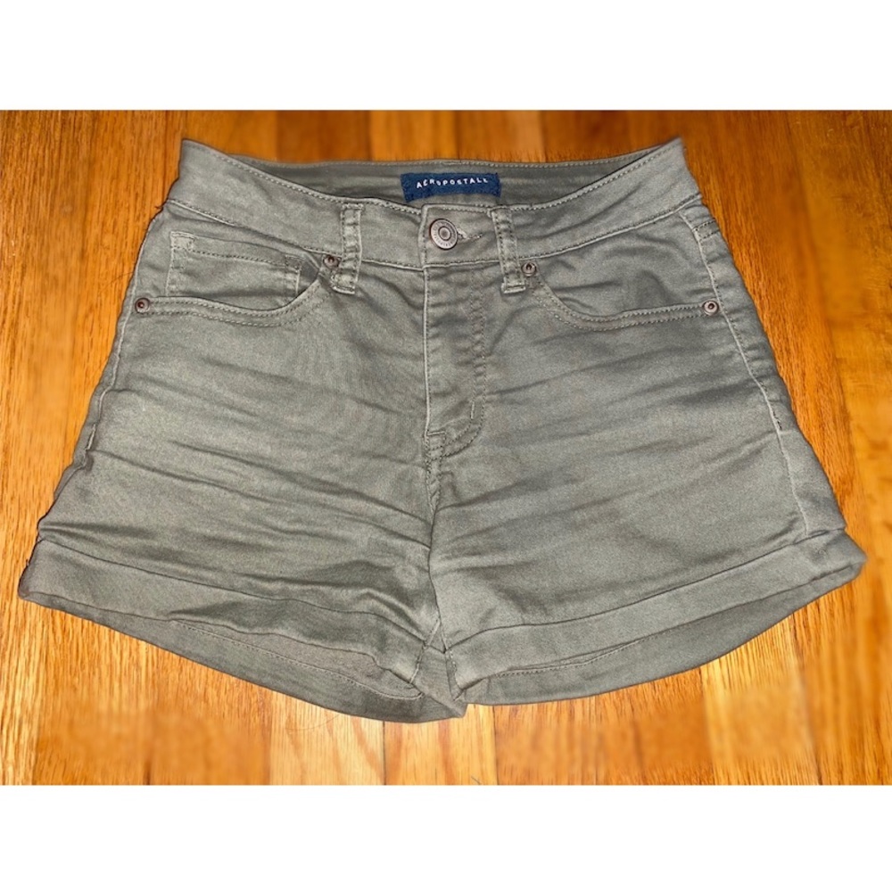 Shorts (will be washed and ironed before)